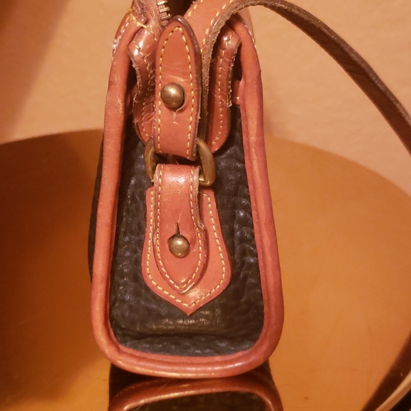 D&B Vintage Shoulder Purse - Picture 3 of 7